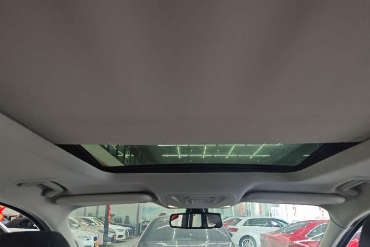 Used Ford Kuga 2019 EcoBoost 180 Two-Wheel-Drive Titanium Plus Model China VI Standard Headliner