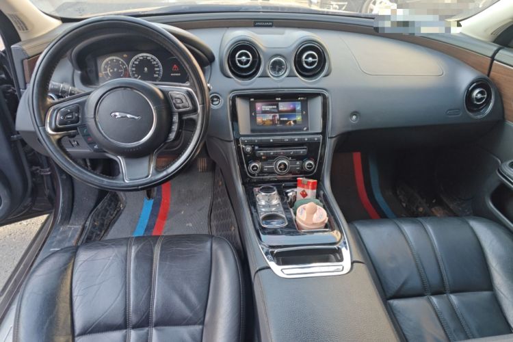 Used Jaguar XJ 2016 XJL 2.0T Two-Wheel-Drive Elegant Business Edition
