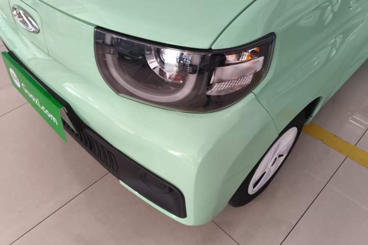 Used Chery QQ Ice Cream 2022 170km Sundae Phosphate Lithium-Ion