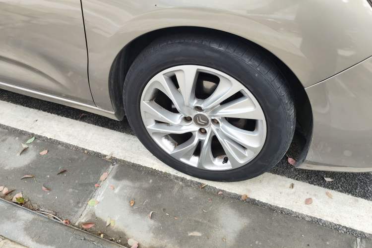 Used Citroen C4L 2014 1.6THP Intelligent Drive Automatic Dynamic Model