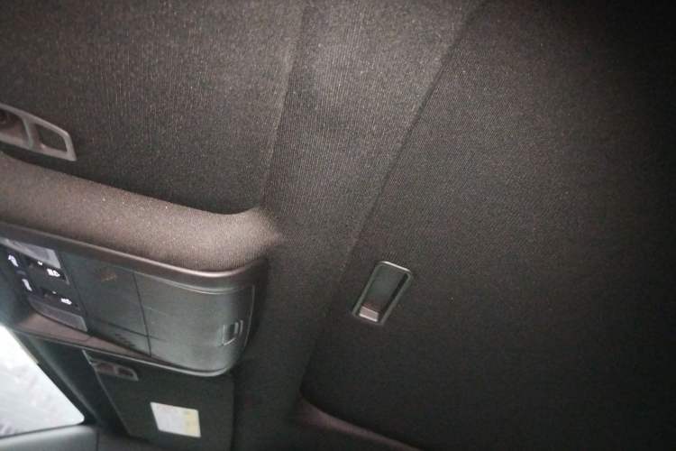 Used Cadillac XT5 2018 25T Tech Model