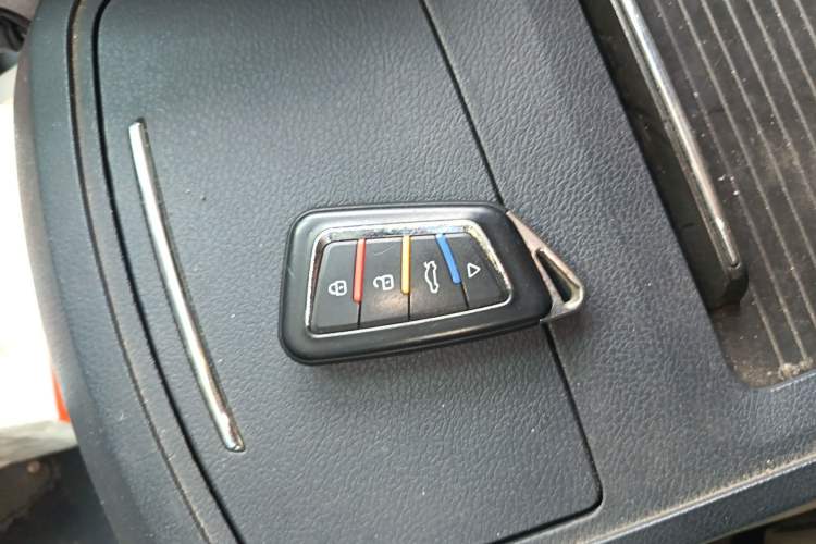 Used JAC Group Refine M5 2016 2.0T Gasoline Automatic Business Edition Vehicle Key