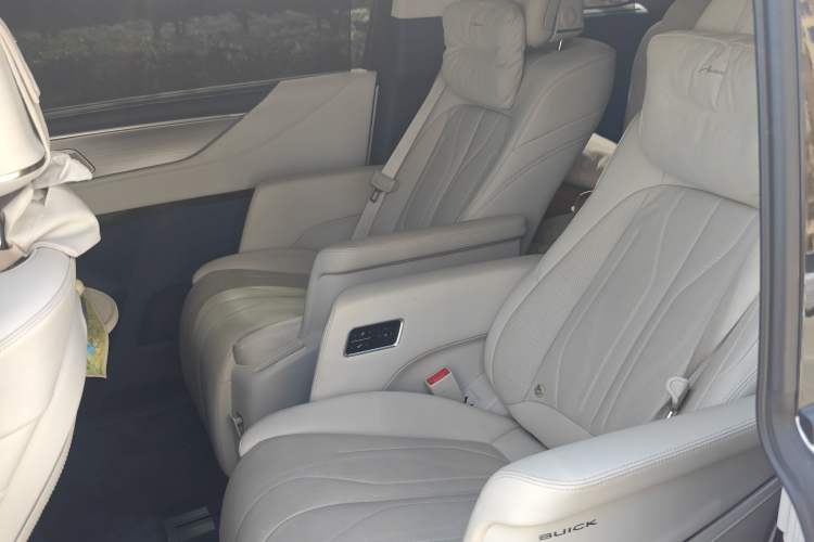 Used Buick GL8 New Energy 2024 Lu Zun Luxury Edition 7-Seater