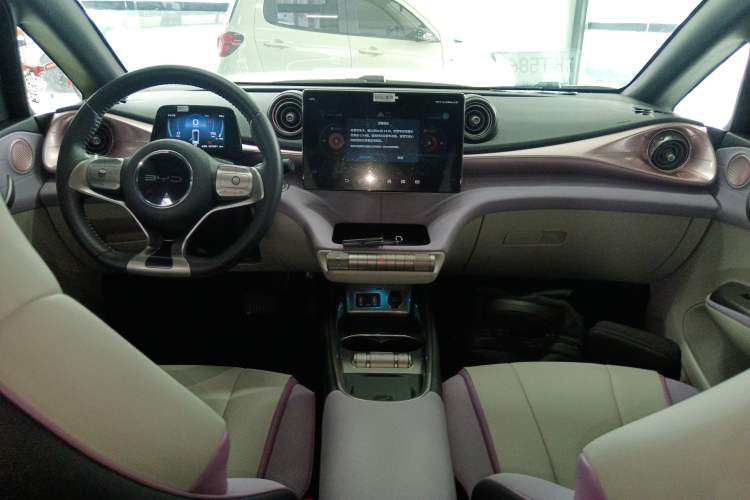 Used BYD Dolphin 2021 405 km Fashion Edition
