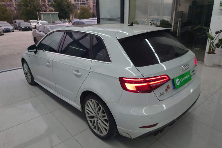 Used Audi A3 2019 Sportback 35 TFSI Fashion Edition China V
