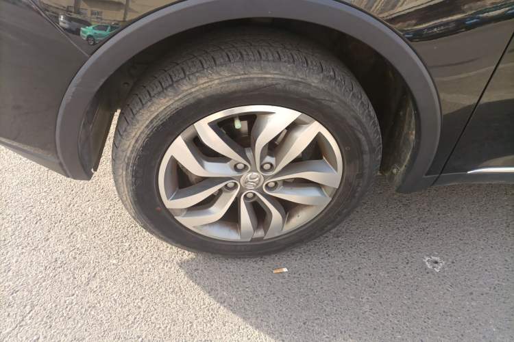 Used BAIC Senova X65 2015 2.0T Automatic Elite Model