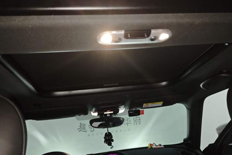 Used MINI Clubman 2023 Revised 2.0T COOPER S Connoisseur
