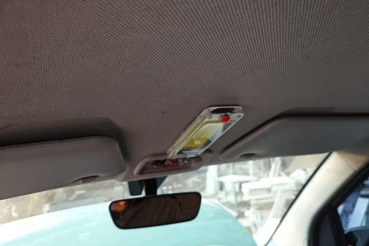 Used Wuling Hongguang MINIEV 2021 Macaron Premium Model – Lithium Iron Phosphate Headliner