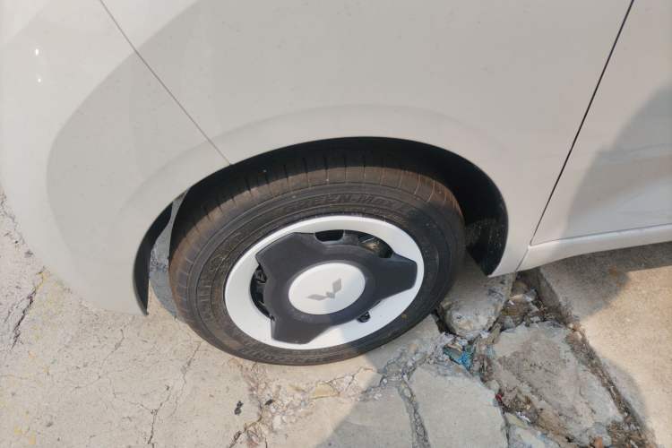 Used Wuling Hongguang MINIEV 2024 3rd Generation 215km Youth Edition