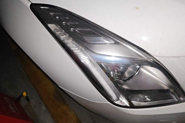 Used Cadillac XTS 2013 28T Tech Model
