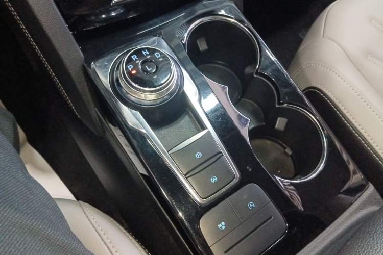 Used Ford Escape 2020 EcoBoost 245 Two-Wheel-Drive Comfort Edition