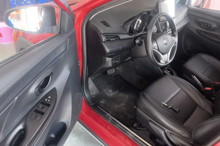 Used Toyota YARiS L Zhi Xuan 2022 X-Trail 1.5L CVT Leading PLUS Edition
