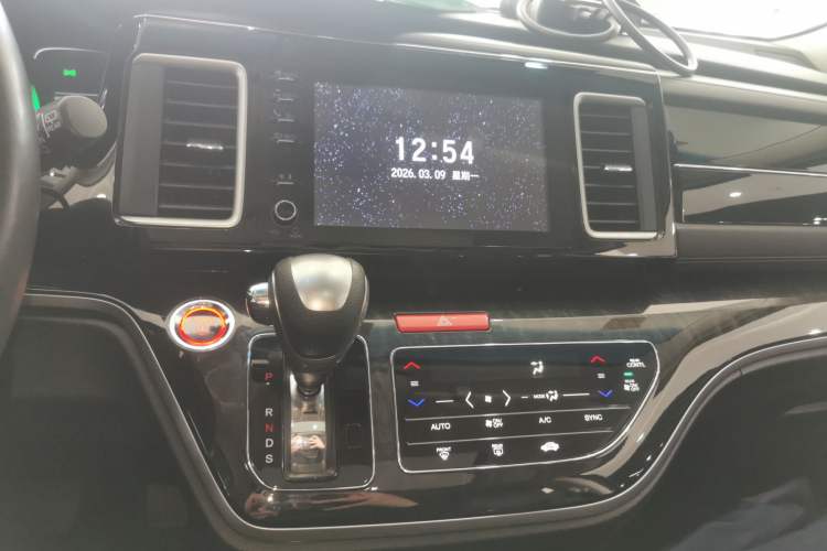 Used Honda Elysion 2019 2.0L Hybrid Luxury Edition