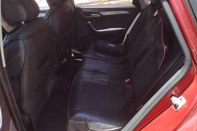 Used Roewe i6 New Energy 2017 45T Hybrid Connect & Smart Enjoyment Edition