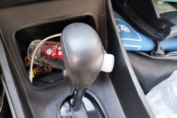 Used Nissan Sylphy 2018 Classic 1.6XE CVT Comfort Edition Gear Lever