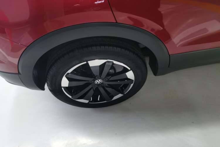 Used Volkswagen Tacqua 2020 1.5L Automatic Yue
