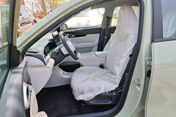 Used Geely Galaxy Geome 2026 Model 410km Freedom Edition Left Front Seat