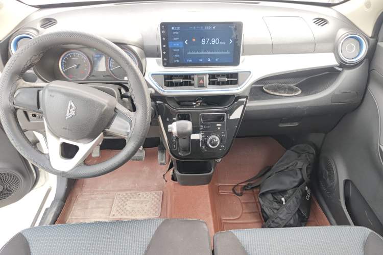 Used LINGBOX 2021 Comfort Edition Audio And AC Panel