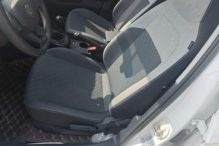 Used Volkswagen Lavida 2023 New Sharp 1.5L Manual New Comfort Edition Left Front Seat