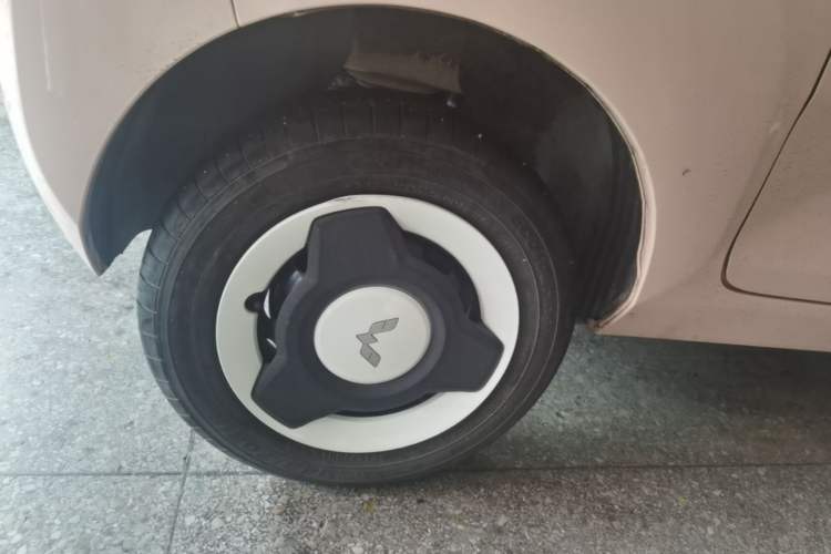Used Wuling Hongguang MINIEV 2022 Macaron Premium Model – Lithium Iron Phosphate
