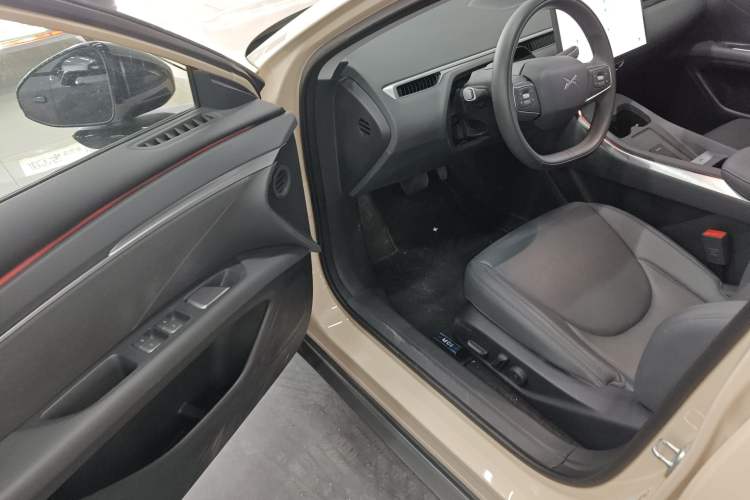 Used XPeng MONA M03 2025 600 with Ultra-Long Range Max