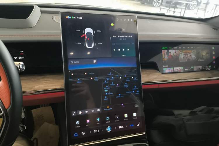 Used NETA S 2022 All-Electric 715 km Range Rear-Drive Deluxe Version Audio And AC Panel