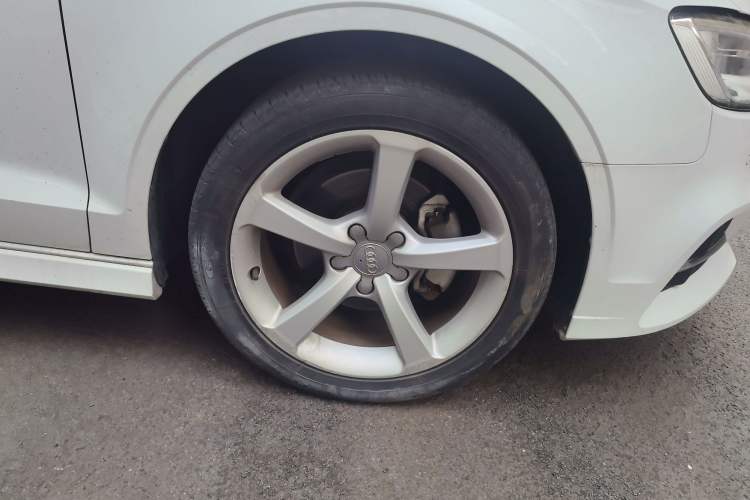 Used Audi A3 2017 Limousine 35 TFSI Fashion Model