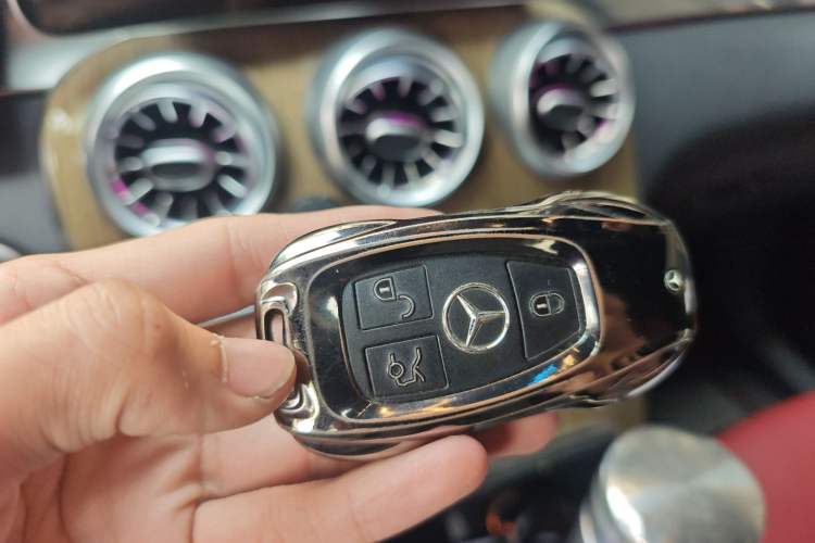 Used Mercedes-Benz GLC 2017 GLC 260 4MATIC Coupe SUV
