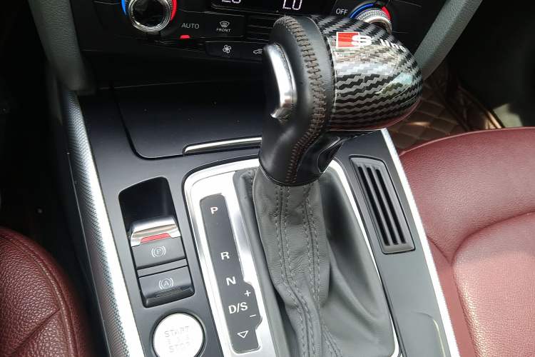 Used Audi A4L 2016 35 TFSI Collector's Edition Automatic Standard Model Gear Lever