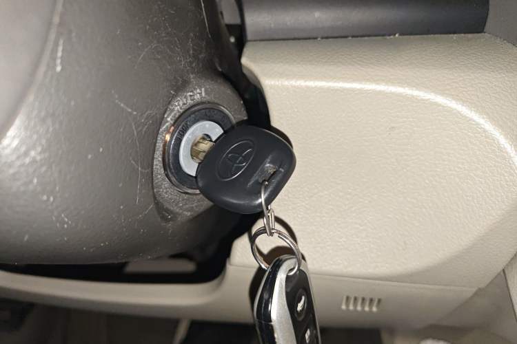 Used Toyota Camry 2012 200G Classic Luxury Edition Vehicle Key