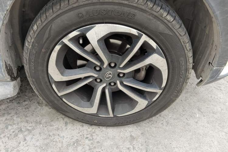 Used Soueast DX7 2018 Prime 1.5T Manual Luxury Model China V Standard
