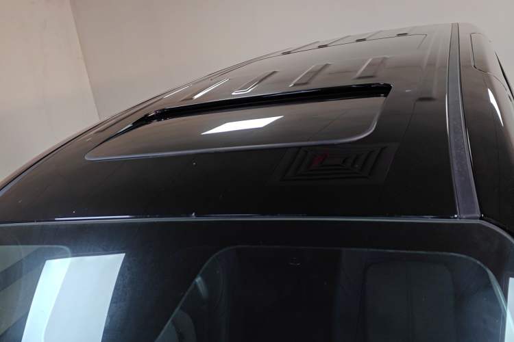 Used GAC Trumpchi M8 2021 Master Series 390T Ultimate Edition Roof