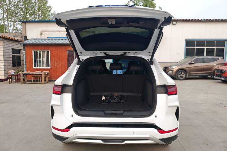 Used BYD Song PLUS New Energy 2023 Champion Edition DM-i 110KM Flagship Model Trunk