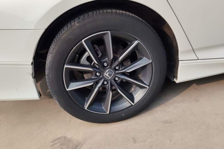 Used Honda Inspire 2022 260TURBO Elegant Edition Right Rear Wheel Hub