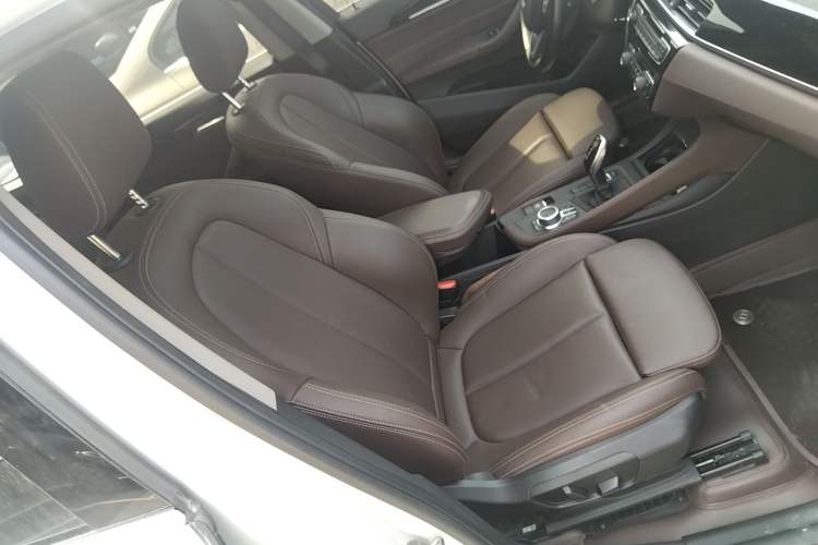 Used BMW X1 2020 sDrive25Li Leading Model