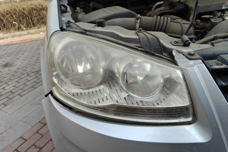 Used Great Wall Wingle 5 2011 2.8T Business Edition Elite Version Right Front Headlight