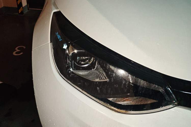 Used JMEV Xiao Qilin 2024 201 km Luxury Version Right Front Headlight