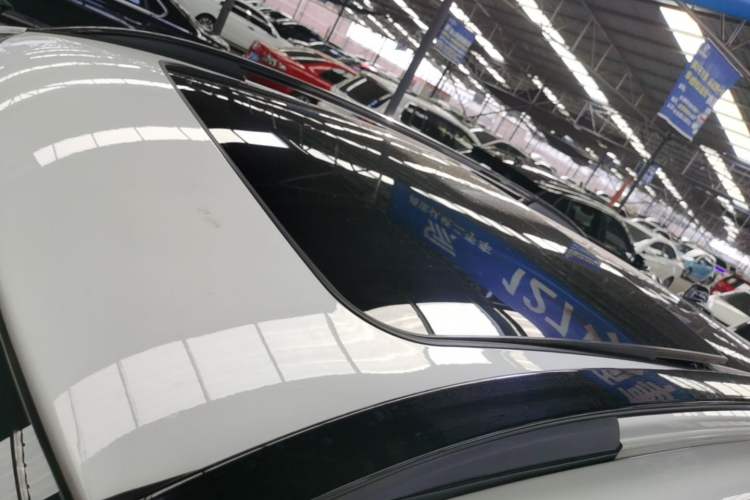 Used Lynk & Co 01 2025 2.0TD Two-Wheel Drive Refreshed Pro Version Roof