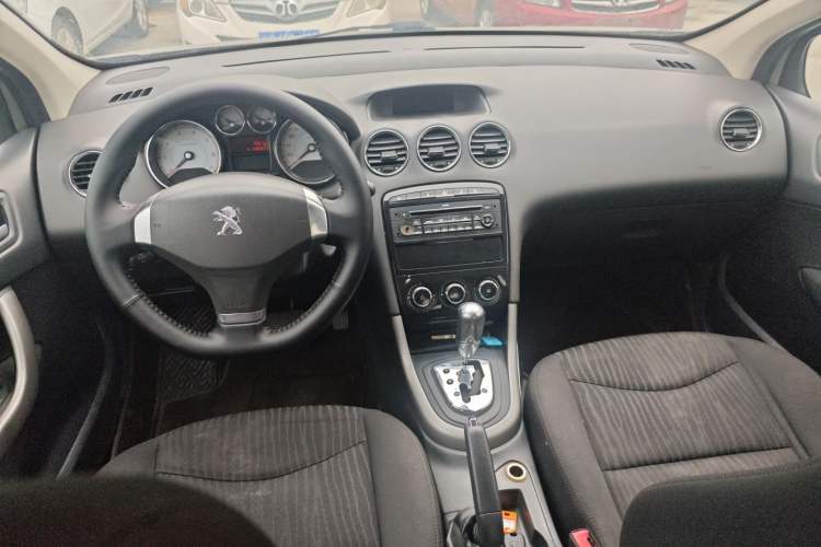 Used Peugeot 408 2013 2.0L Automatic Comfort Edition
