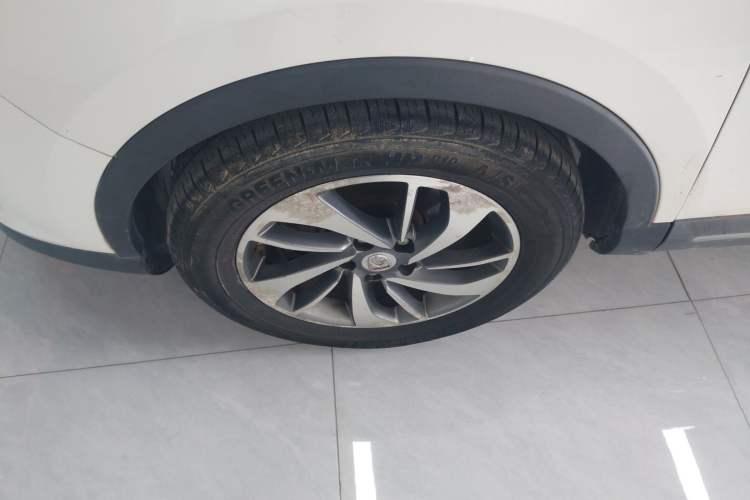 Used Baojun 560 2015 1.8L manual luxury version