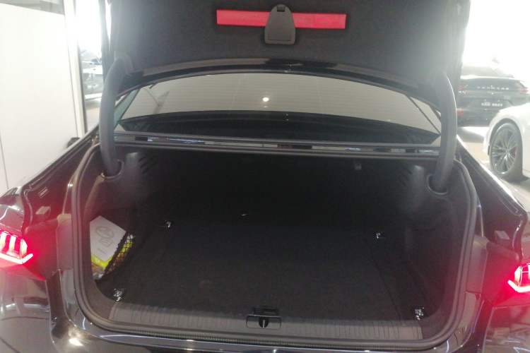 Used Audi A7L 2023 45 TFSI quattro S-line Black Warrior Edition