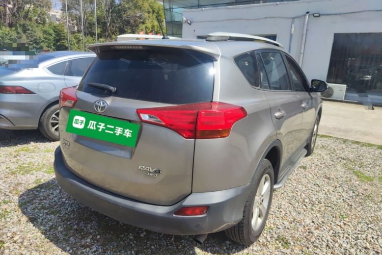 Used Toyota RAV4 2013 2.0L CVT Four-Wheel Drive Fashion Edition
