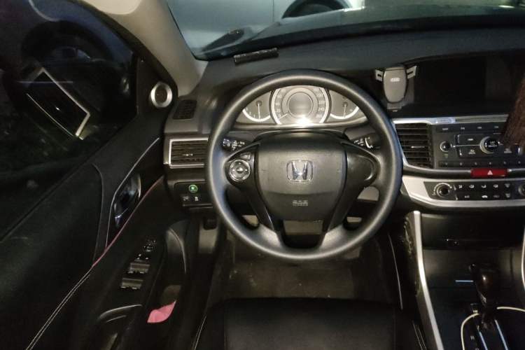 Used Honda Accord 2015 2.0L LX Comfort Edition