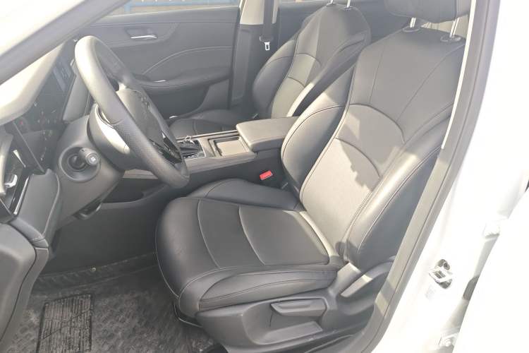 Used Roewe i5 2024 1.5L CVT Luxury Edition