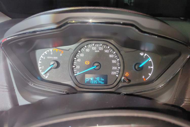 Used Ford Escort 2015 1.5L Automatic Fashion Model