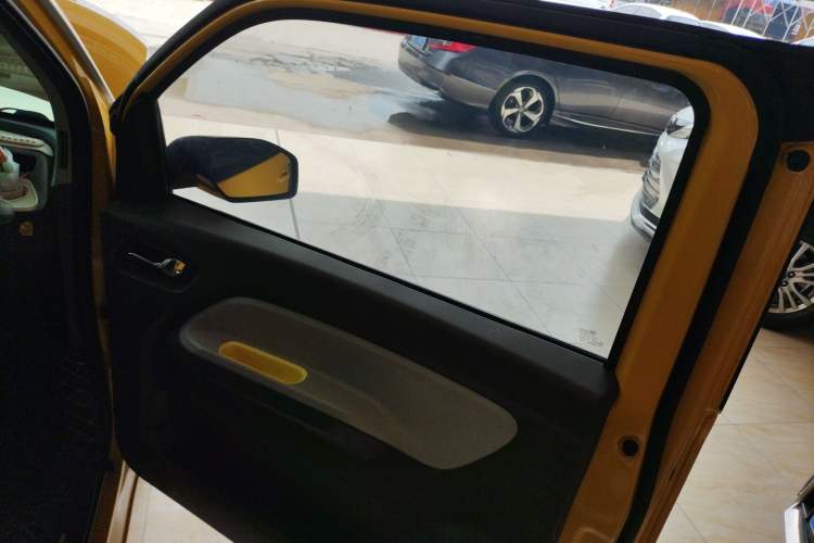 Used Wuling Hongguang MINIEV 2022 Macaron Fashion Model Lithium Iron Phosphate