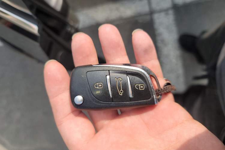 Used Hyundai Celesta 2011 1.6L Automatic Comfort Edition