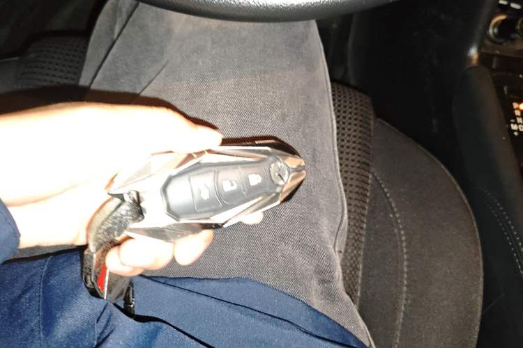 Used Mazda 3 Axela 2017 Sedan 1.5L Automatic Luxury Model Emission Standard China V
