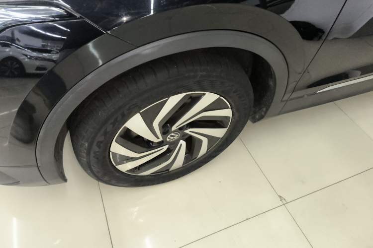 Used Volkswagen Tiguan L 2022 330TSI Automatic Two-Wheel Drive Smart Edition
