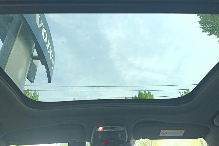 Used Volvo XC60 2021 T5 4x4 Smart Luxury Edition Headliner